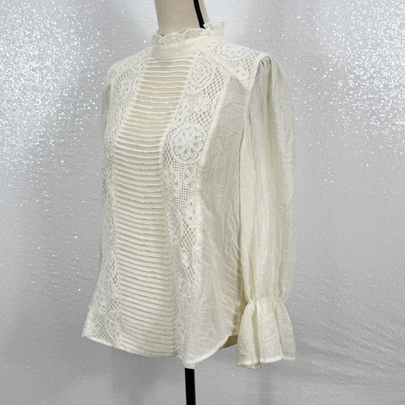 Once Upon a Dream Vintage-Inspired Lace Blouse – Size M - Picture 9 of 11